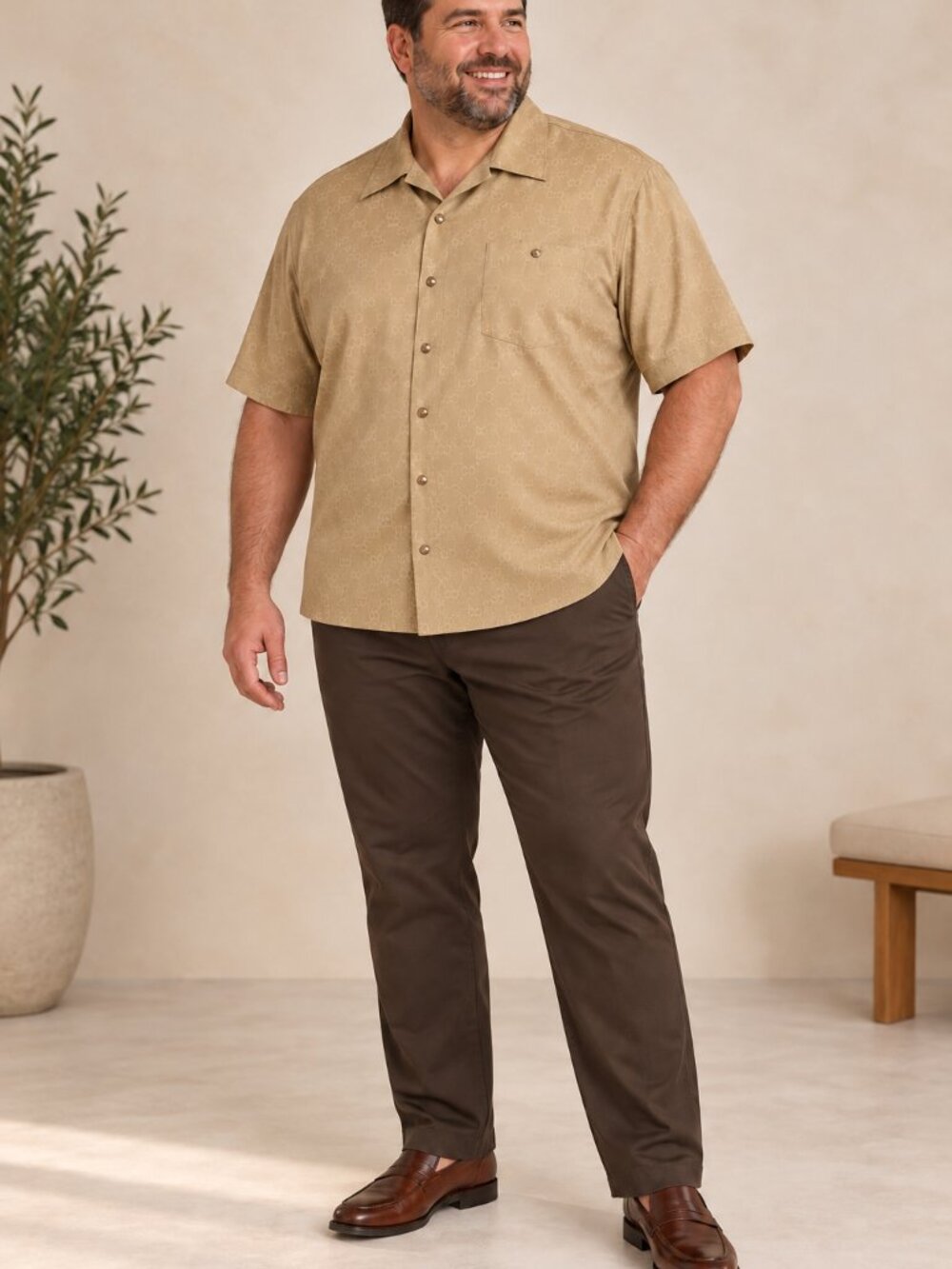 Russian made Synergy Men’s 2XL Tonal Monogram Short Sleeve Button Up Shirt qm